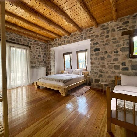 Valter & Drita'S Guesthouse Theth Ngoại thất bức ảnh