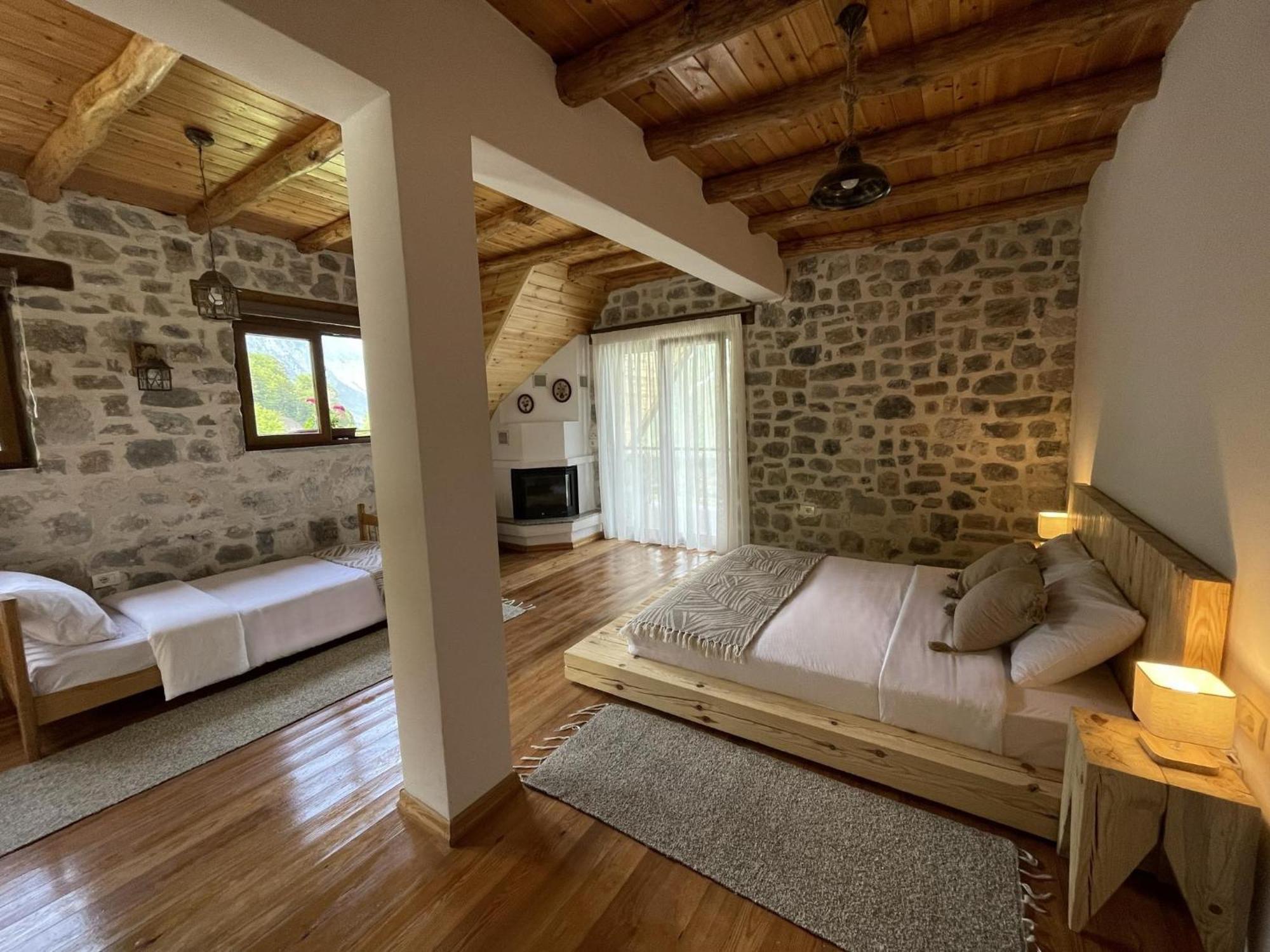 Valter & Drita'S Guesthouse Theth Ngoại thất bức ảnh