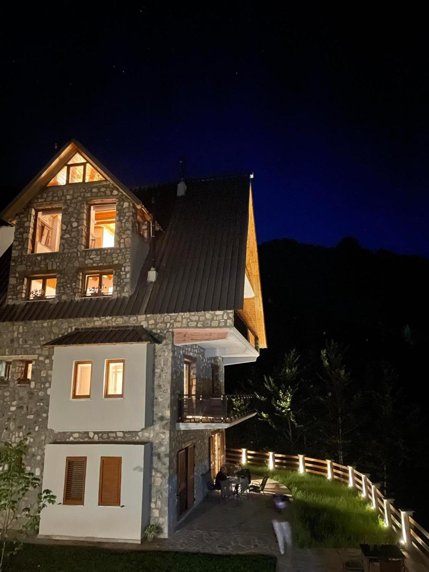 Valter & Drita'S Guesthouse Theth Ngoại thất bức ảnh