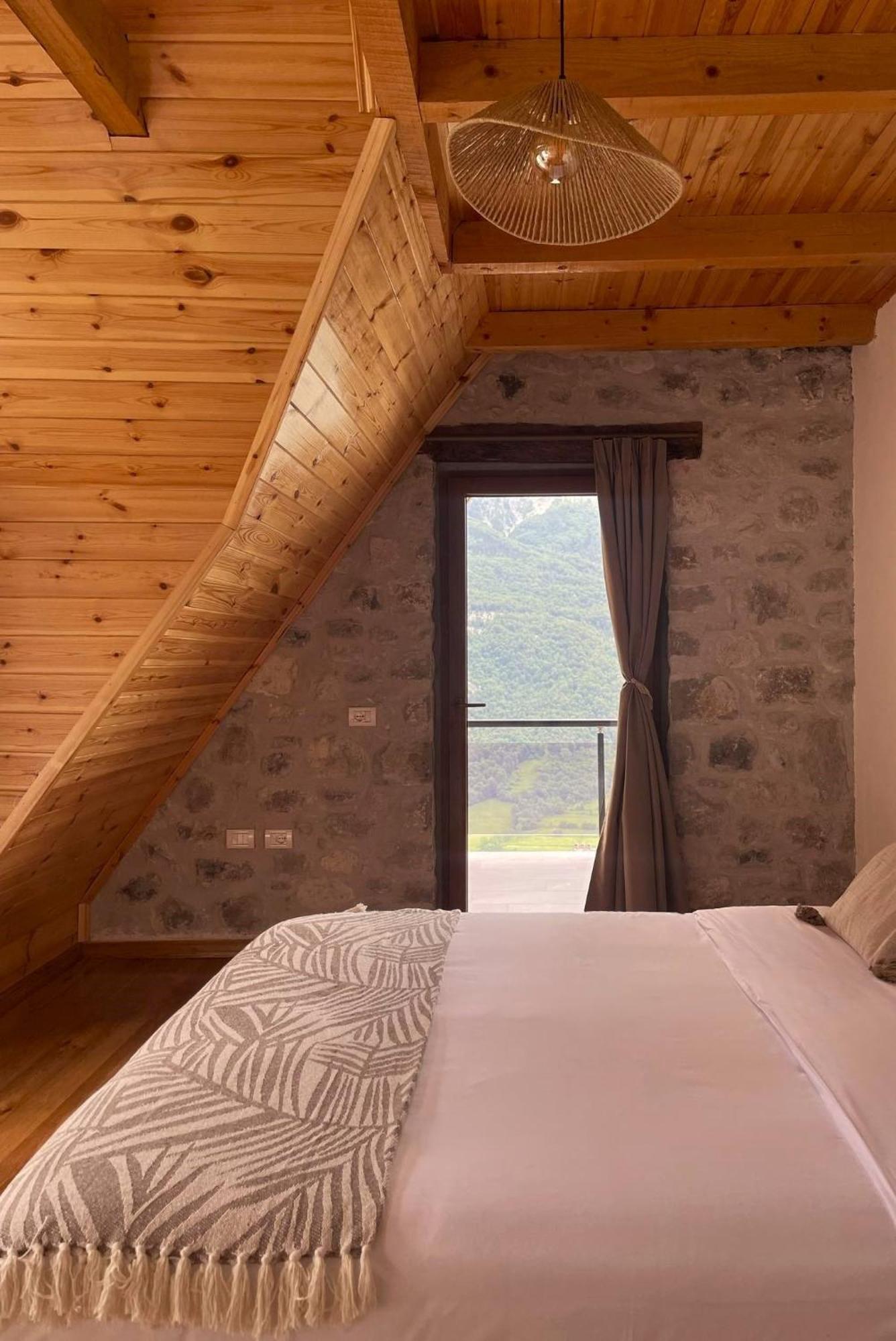 Valter & Drita'S Guesthouse Theth Ngoại thất bức ảnh